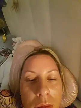 Sparkle2206 naked strip webcam for live sex video chat