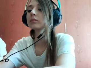 SunnivaAlison nude hot live sex chat
