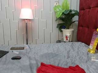 Kemy247 nude hot live sex chat