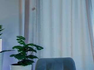 KeriKloon nude hot live sex chat