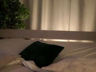 LailaTomshack nude hot live sex chat