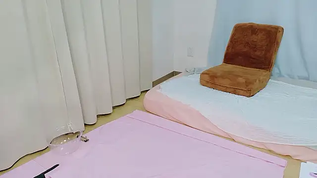 manaka_19cats naked strip webcam for live sex video chat