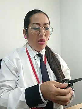 MARIANA-12_ naked strip webcam for live sex video chat