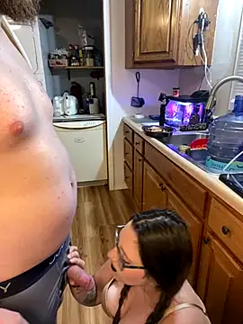 Mommasaurrex naked strip webcam for live sex video chat