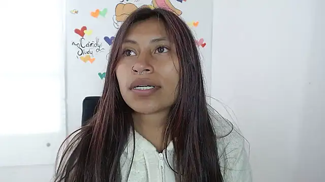 Pocahontas_tw naked strip webcam for live sex video chat