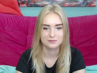 SofySoft nude hot live sex chat