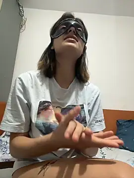 fuckmedaddy- naked strip webcam for live sex video chat