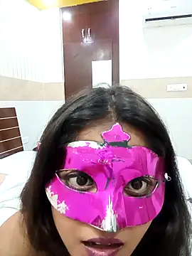 Lundkipujaaran naked strip webcam for live sex video chat