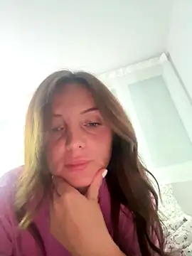 madiiy naked strip webcam for live sex video chat