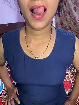 Mysore_Mallika naked strip webcam for live sex video chat