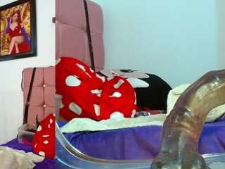 yashiraahot nude hot live sex chat