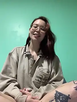 KittyK_at naked strip webcam for live sex video chat