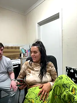 scottishcouple2002 naked strip webcam for live sex video chat
