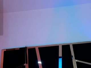 Celeeste-18 nude hot live sex chat