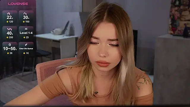 Mayyyyyyyymayyyyyy naked strip webcam for live sex video chat