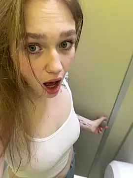 RussianWoman naked strip webcam for live sex video chat