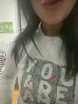 4clarissa naked strip webcam for live sex video chat