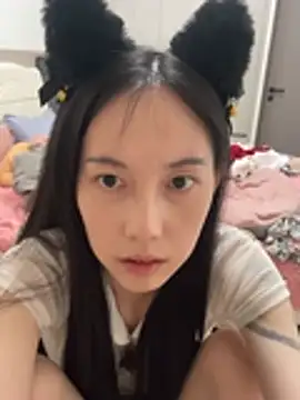 DD-52 naked strip webcam for live sex video chat