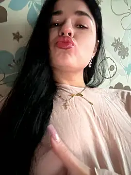 LisaFoxxy444 naked strip webcam for live sex video chat
