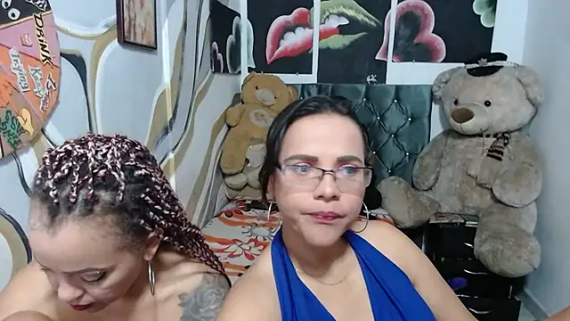manzanahot9 naked strip webcam for live sex video chat