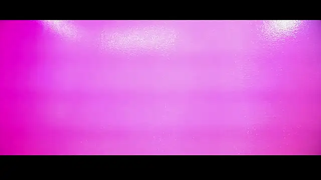 Sue_Sparkle naked strip webcam for live sex video chat