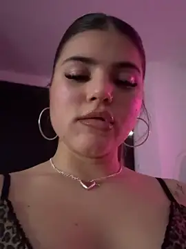 LilaMason naked strip webcam for live sex video chat