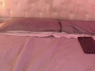 Meloddyys nude hot live sex chat