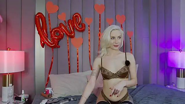 TiffanyStein naked strip webcam for live sex video chat