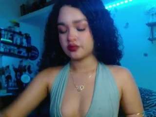 babybombomm18 nude hot live sex chat