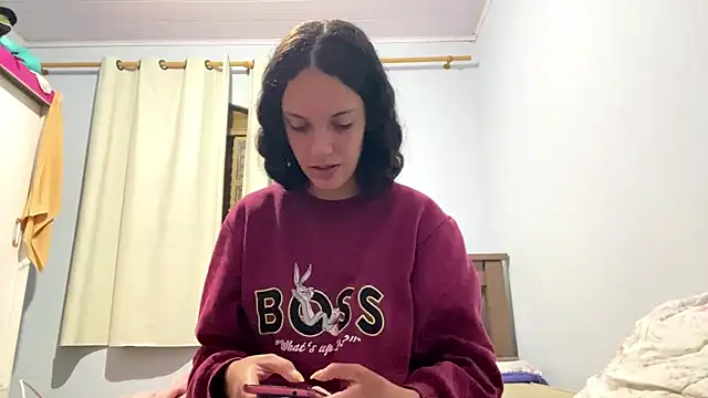 IvyDesirer naked strip webcam for live sex video chat