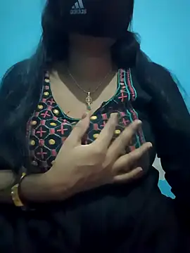 Sexyradha_ naked strip webcam for live sex video chat