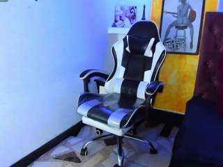 Briana-kimm nude hot live sex chat