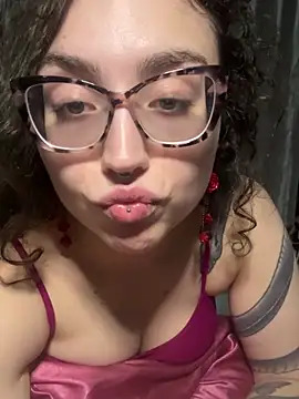 ladyturtle naked strip webcam for live sex video chat