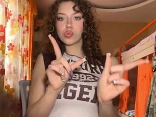 PriscilaTyndall nude hot live sex chat