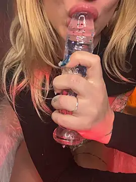 SweetHaileyBailey66 naked strip webcam for live sex video chat
