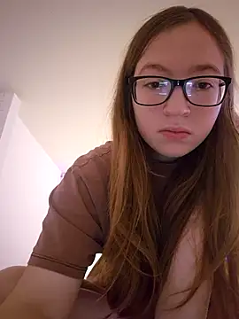 Freaky-Doll naked strip webcam for live sex video chat