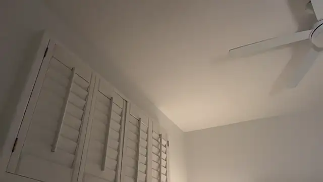 Summerclarke naked strip webcam for live sex video chat