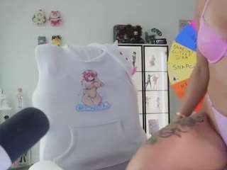 Bunny Kaye nude hot live sex chat
