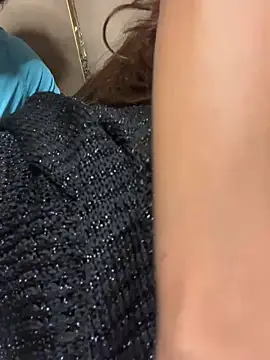SecretDarkRoomXO naked strip webcam for live sex video chat