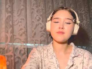 TrenaHerny nude hot live sex chat
