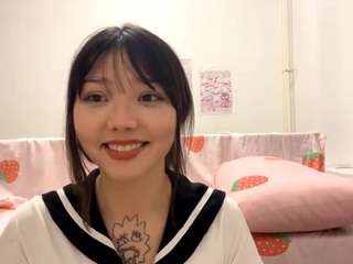 YuonneWalloch nude hot live sex chat