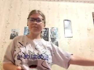 AdrieneFrock nude hot live sex chat