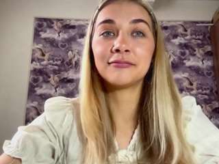 SamaraVojna nude hot live sex chat